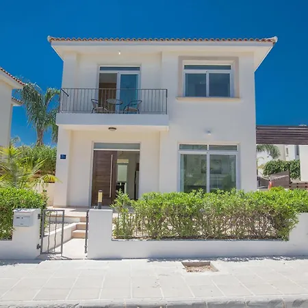 Beautiful 5 Star Holiday In A Prime Location In Protaras, Book Early To Secure Your Dates, 1257