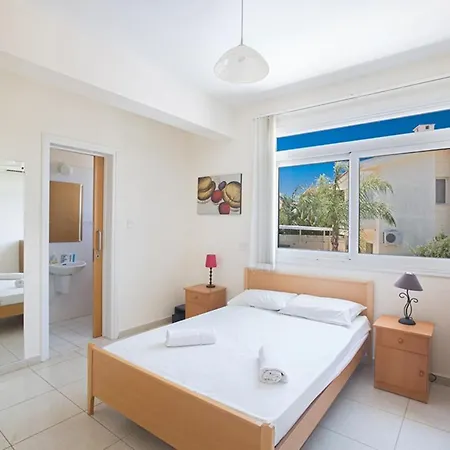 Villa Beautiful 5 Star Holiday In A Prime Location In Protaras, Book Early To Secure Your Dates, 1257